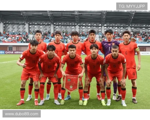 U22国足比赛:年轻球员展现拼搏精神与团队协作